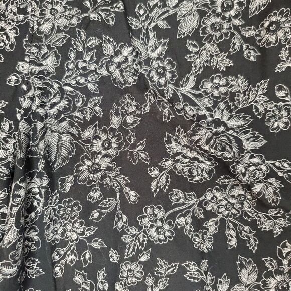 GAP high waist Lived-In Shorts Black Floral Print - Picture 2 of 8